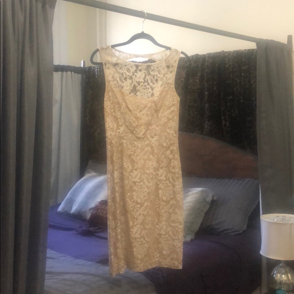Maggie London Gold Lace Cocktail Dress size 4/6